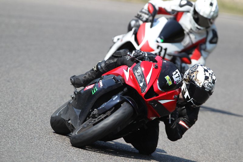 /Archiv-2018/44 06.08.2018 Dunlop Moto Ride and Test Day  ADR/Strassenfahrer-Sportfahrer grün/31